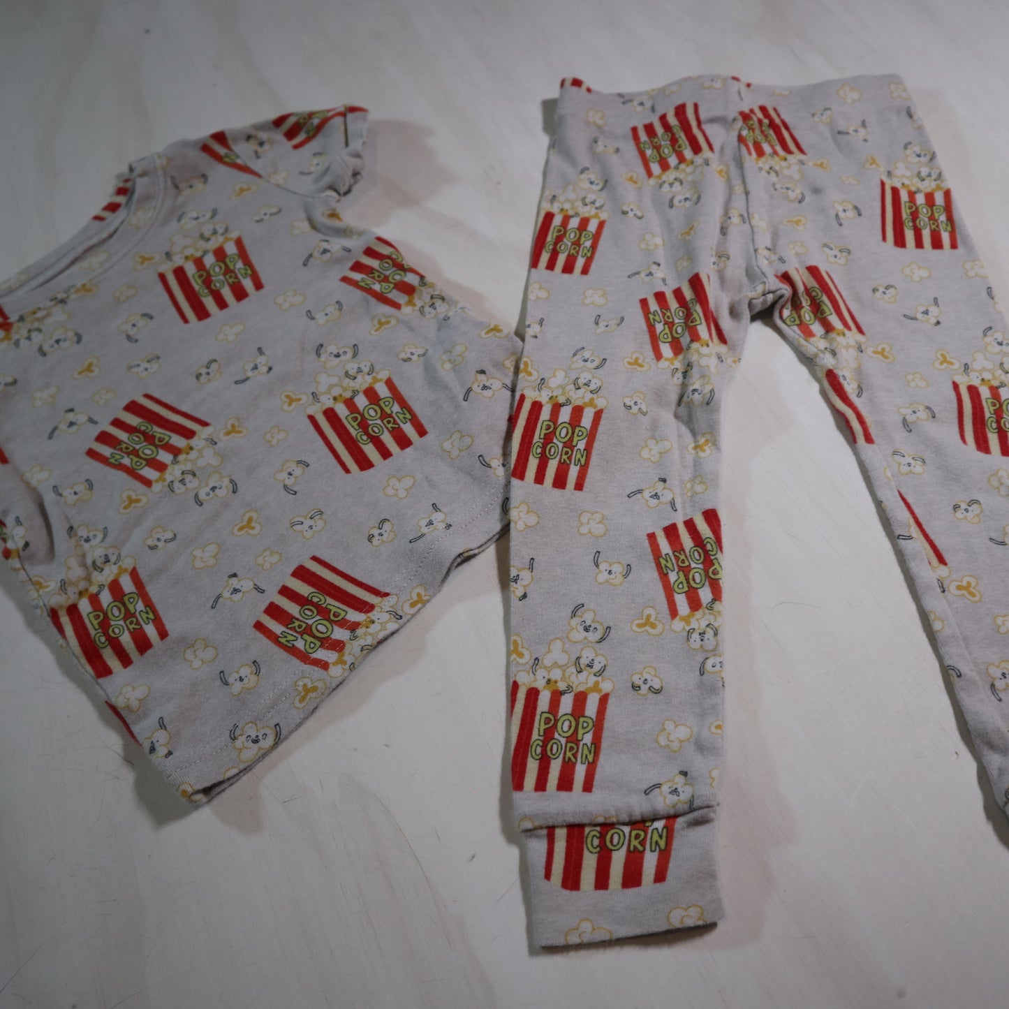 Old Navy - Pajamas (3T)