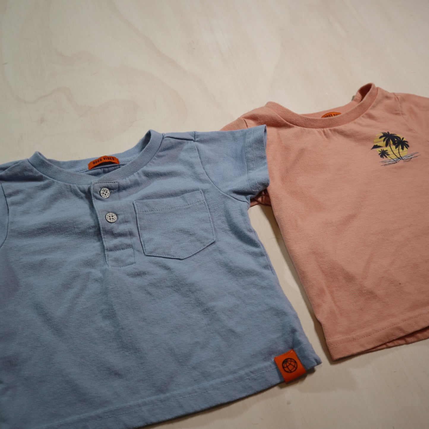 Free Planet - T-Shirt (12M)