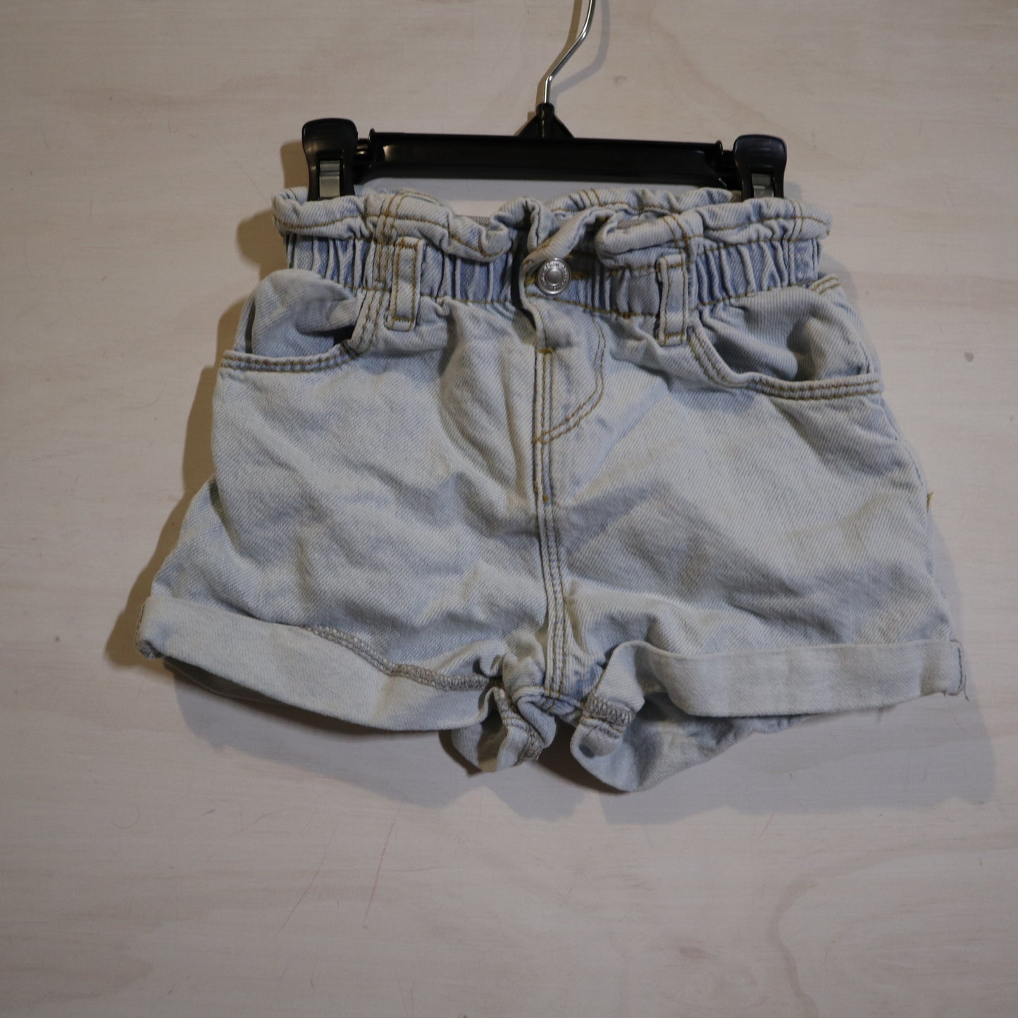 Zara - Shorts (18-24M)