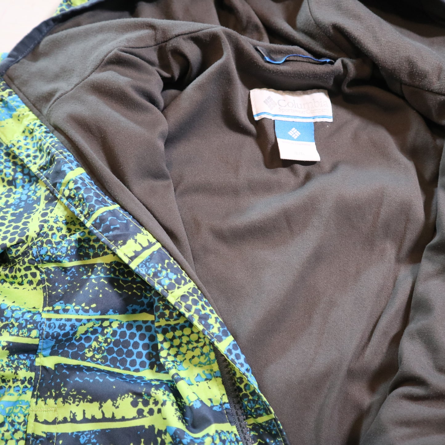 Columbia - Jacket (4/5)