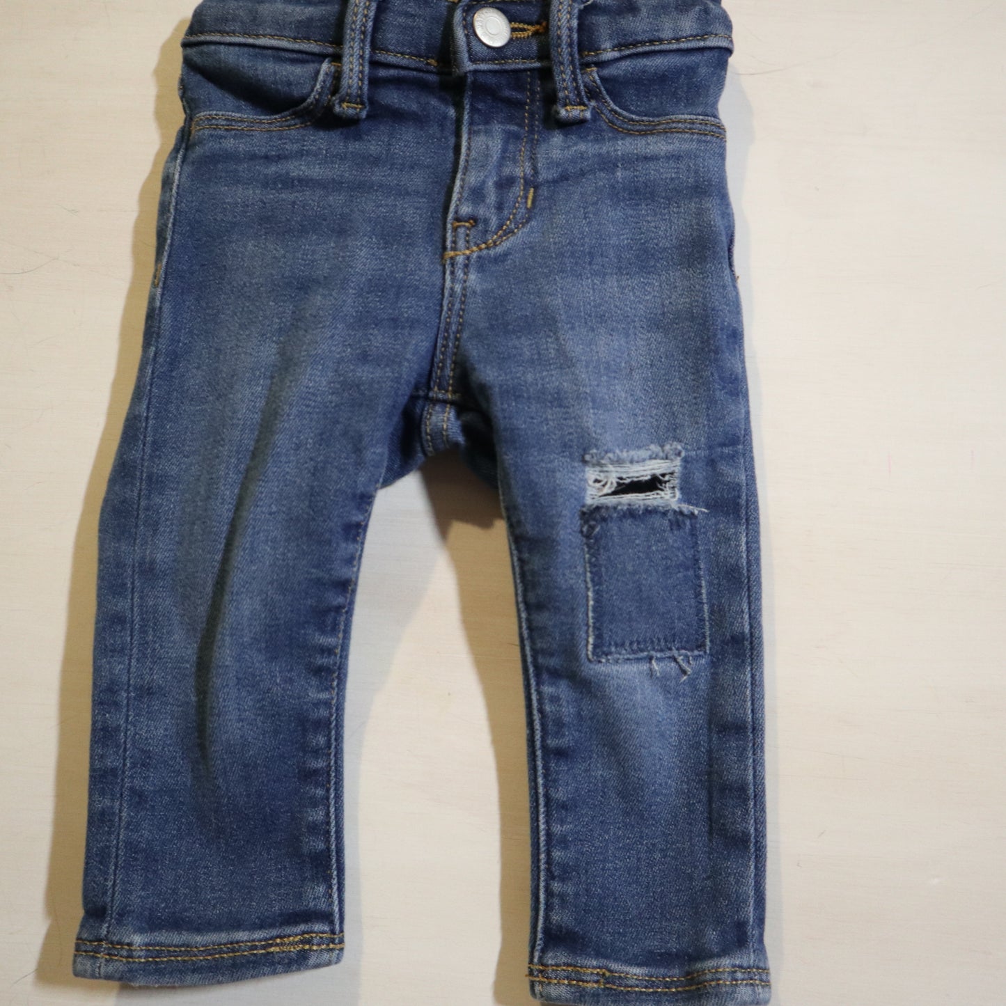 Old Navy - Jeans (12-18M)