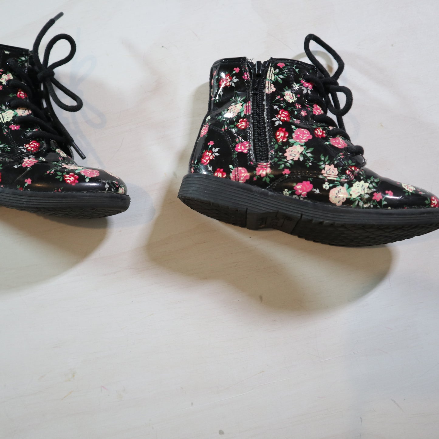 Chidlrens Place - Boots (9C)