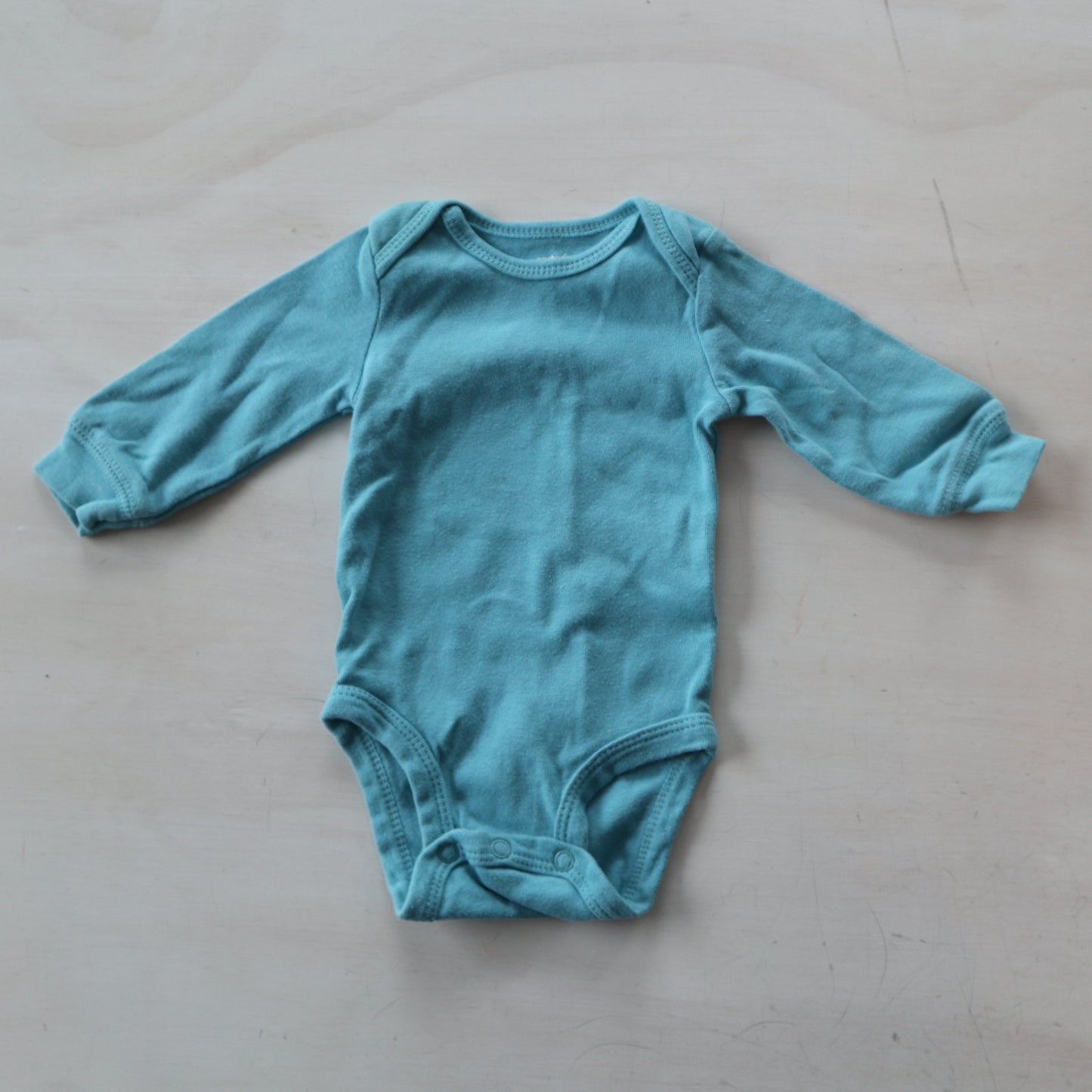 Carters - Onesie (3M)