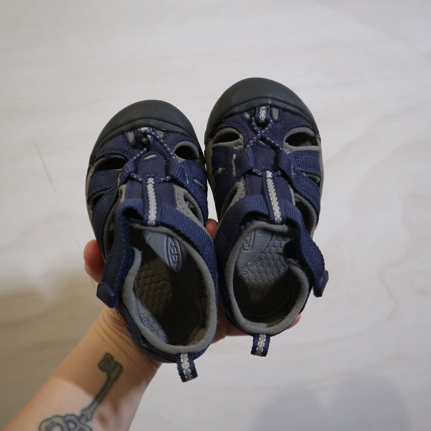 Keen - Sandals (7C)