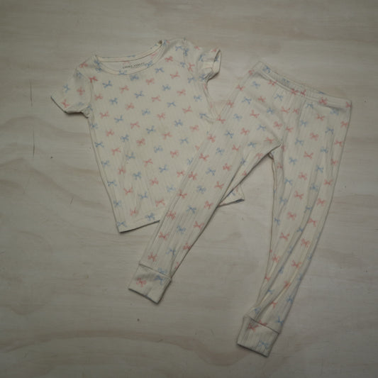 Laura Ashley - Pajamas (3T)