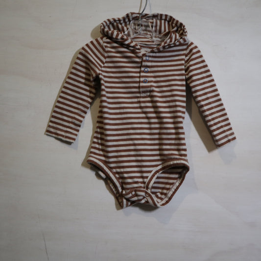 Carters - Onesie (12M)