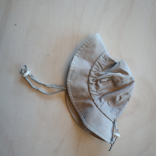 Jan & Jul - Hat (0-6M)