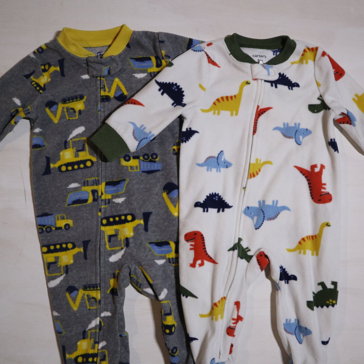 Carters - Pajamas (6M)