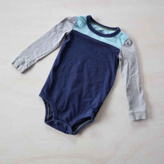 OshKosh - Onesie (24M)