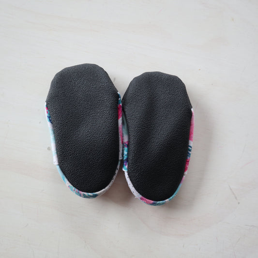 Curly & Gus - Slippers (18-24M)