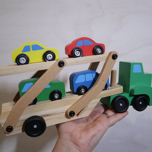 Melissa + Doug - Car Hauler