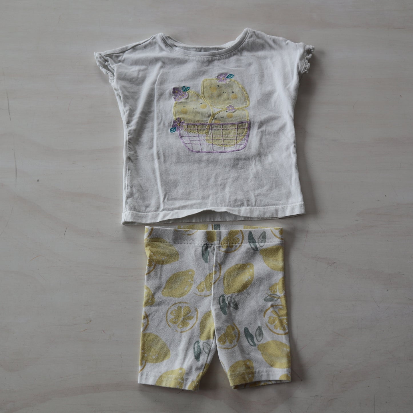 Carters - Pajamas (3T)