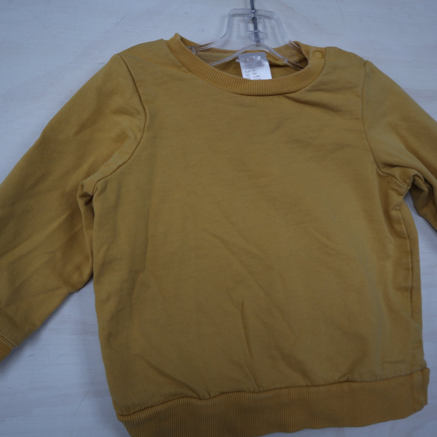 H&M - Sweater (6-9M)