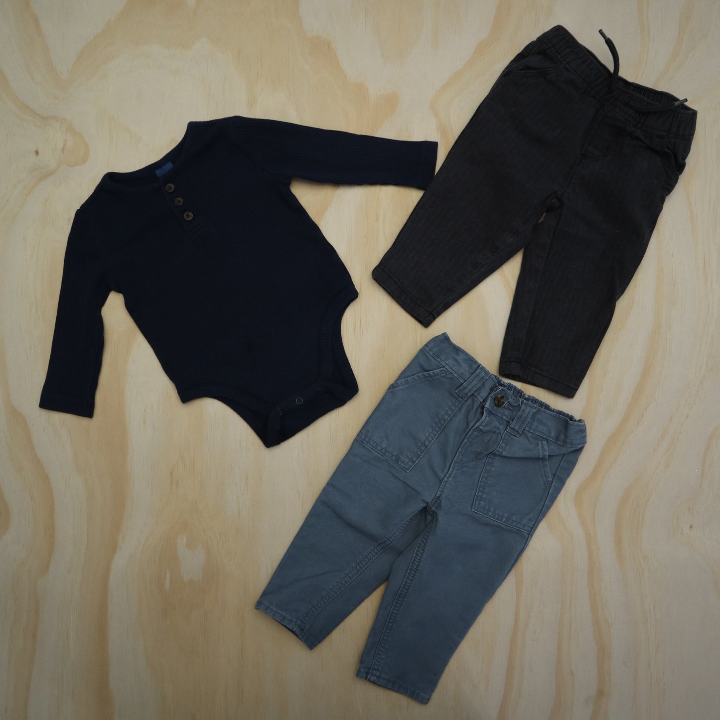 Old Navy - Pants (3-6M)