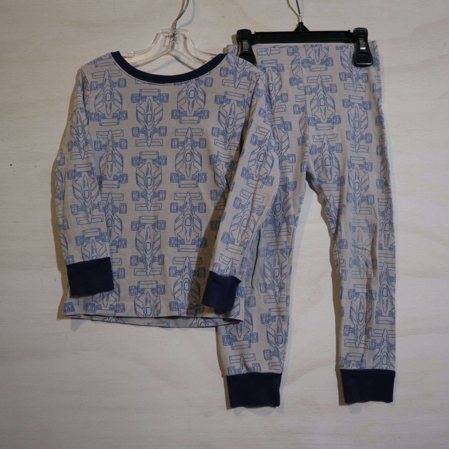 Old Navy - Pajamas (3T)