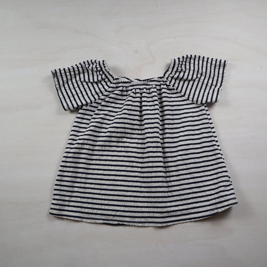 Old Navy - T-Shirt (5T)