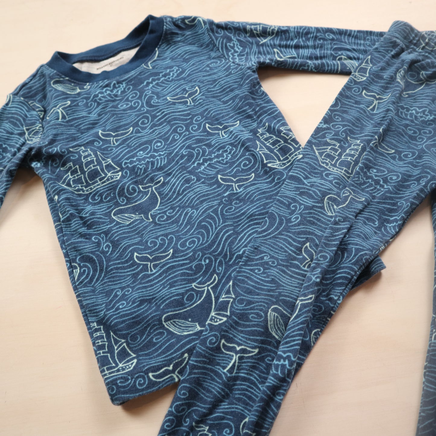 Amazon Essentials - Pajamas (4T)