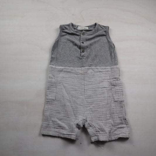 Greige - Romper (6M)
