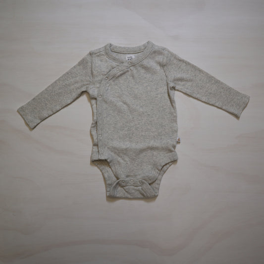 Gap - Onesie (6-12M)