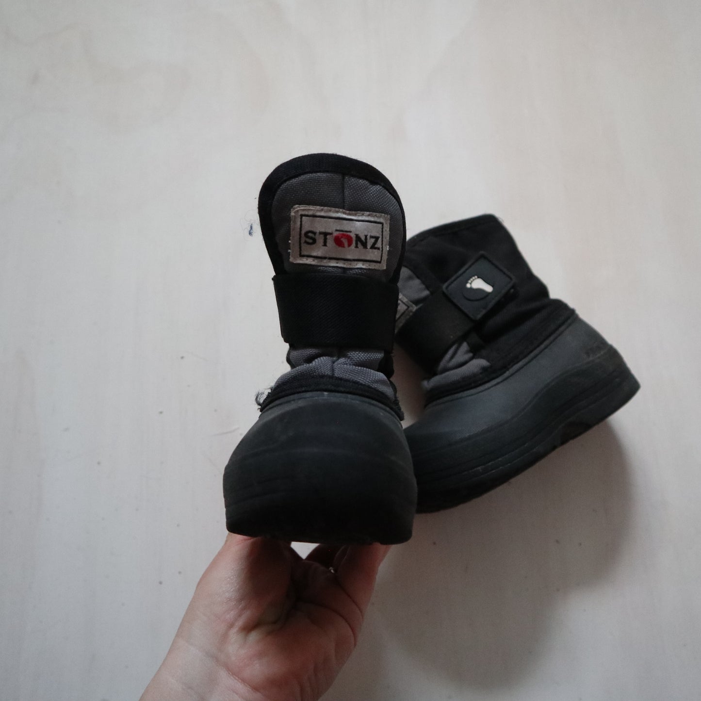 Stonz - Boots (6C)