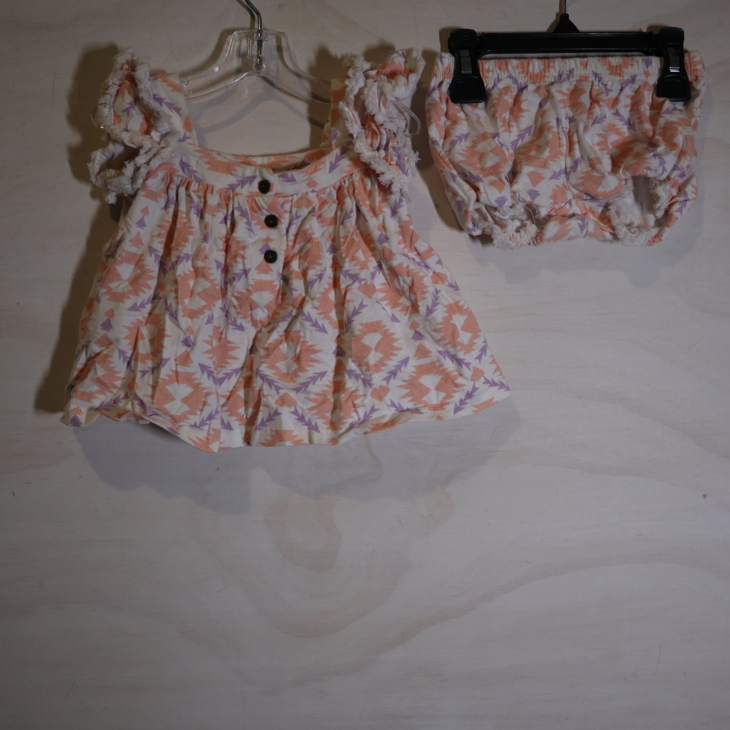 Jessica Simpson - Set (6-9M)