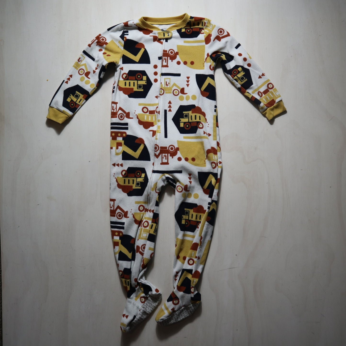 Carters - Pajamas (5T)