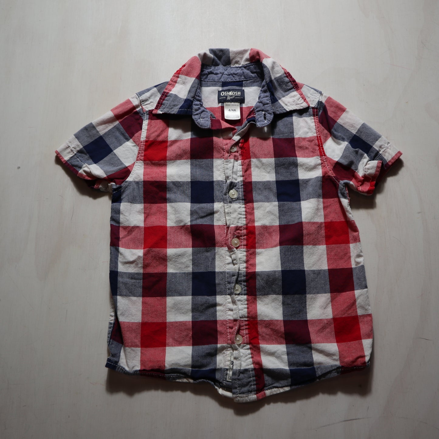 OshKosh - T-Shirt (4T)