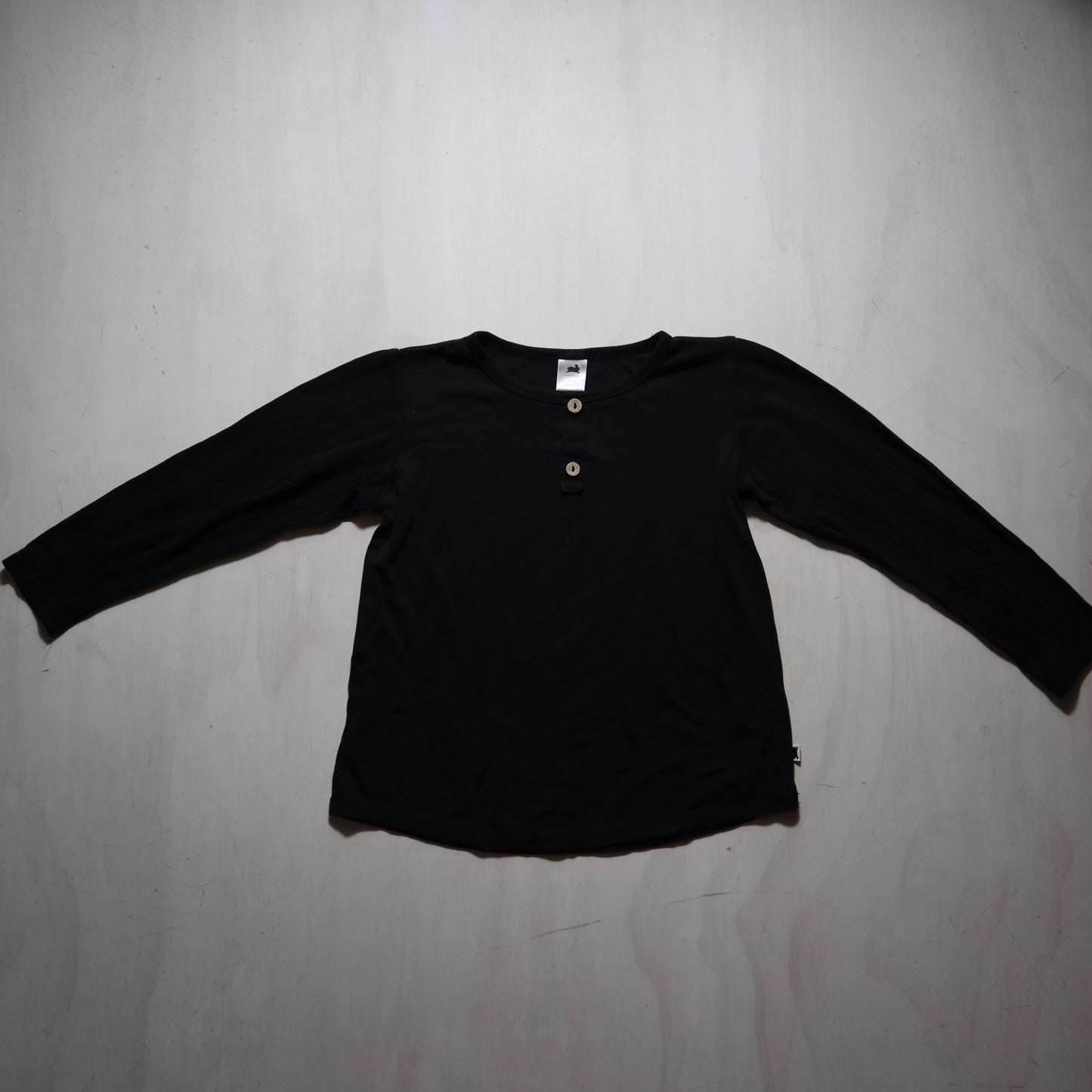 Little & Lively - Long Sleeve (9/10)