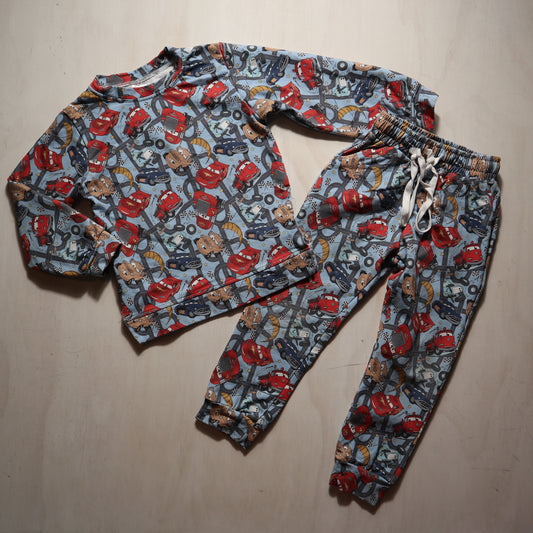 Devine Design - Set (5/6)